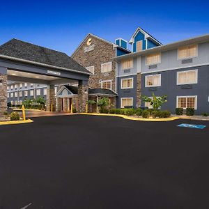 Comfort Inn & Suites Nashville Near Tanger Outlets I-24 Antioch